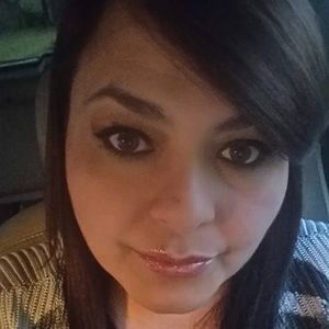 Meet your Posher, Ana